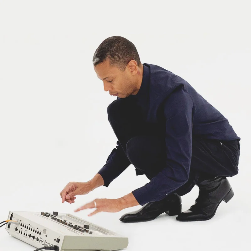 Jeff Mills — Exhibitionist 2. Solo on drum machine